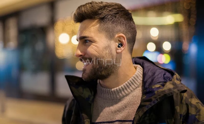 Audífonos Motorola Moto Buds 250 True Wireless (Bluetooth, IPX5, Negro)