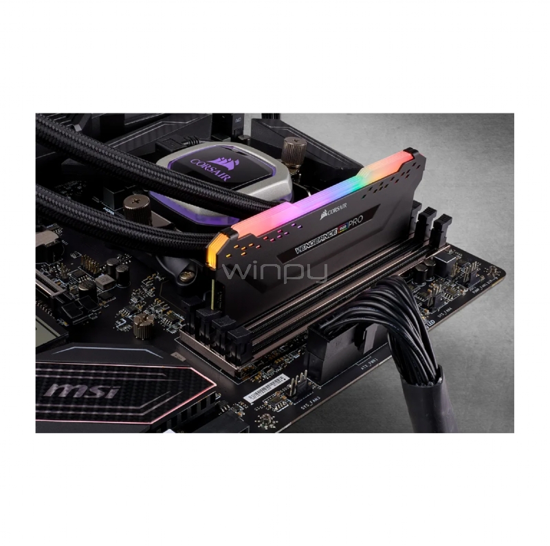 Memoria RAM Corsair Vengeance RGB Pro de 16GB (DDR4, 3600MHz, CL18, DIMM)