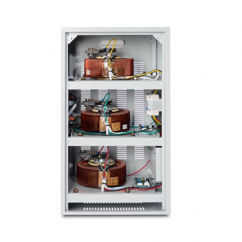 Estabilizador de Voltaje Enersafe de 10 kVA (Trifásico, Motor Servo)