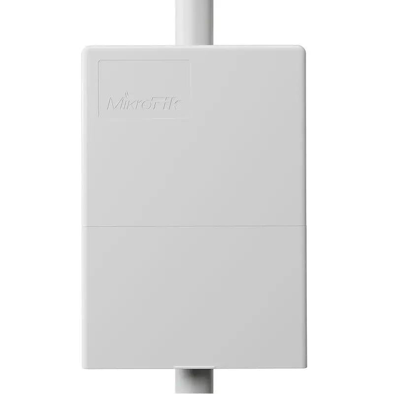 Switch MikroTik de 10 Puertos (Outdoor Layer 3, 4 Puertos SFP+ 10G, 5 Puertos SFP, 1 Giga RJ45, IP54)