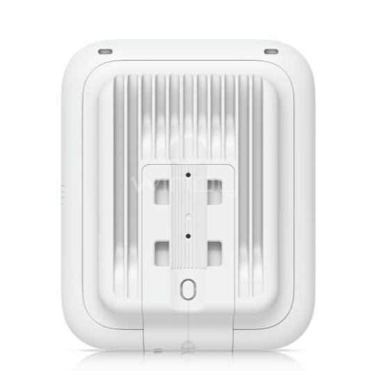 Punto de Acceso Ubiquiti U7 Outdoor (WiFi 7, 2.5 GbE, 4.3 Gbps, PoE+, 19W)