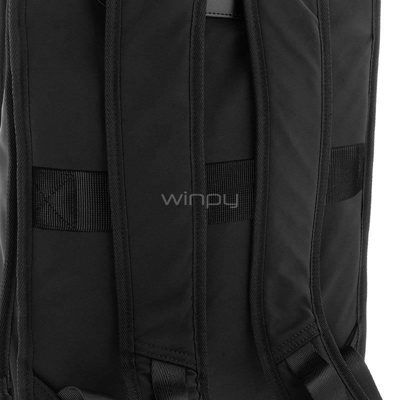Mochila Klip Xtreme KNB-720 de 14” (Repelente al agua, Negra)