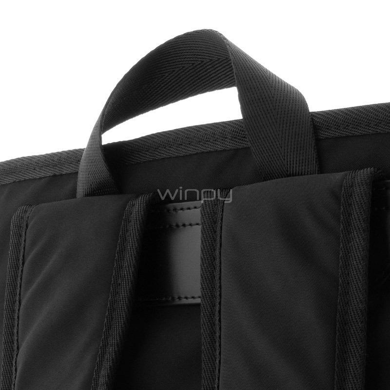 Mochila Klip Xtreme KNB-720 de 14” (Repelente al agua, Negra)