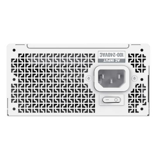 Fuente de Poder GameMax de 750 Watts (Certificada 80+ Gold, SFX Modular, Blanca)