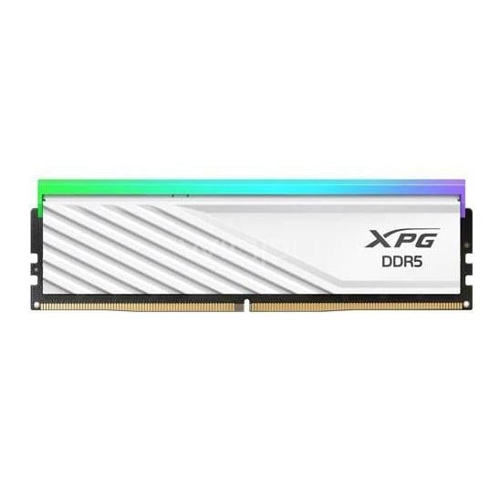Memoria RAM XPG Lancer Blade RGB de 8GB (DDR5, 5600 MHz, CL46, U-DIMM, Blanca)