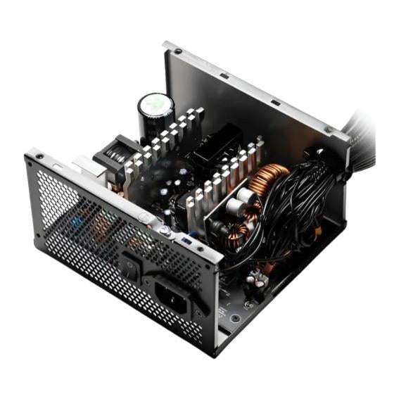 Fuente de Poder XPG PYLON II de 550W (ATX, 80+ Bronze)