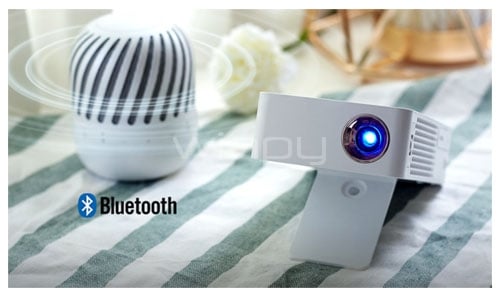 Proyector LG MiniBeam PH30JG de 250 l&uacute;menes HD DLP  con Wi-Fi